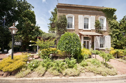 Antiques Of The Riverina - Antique Trail - Hotel Gold Coast 0