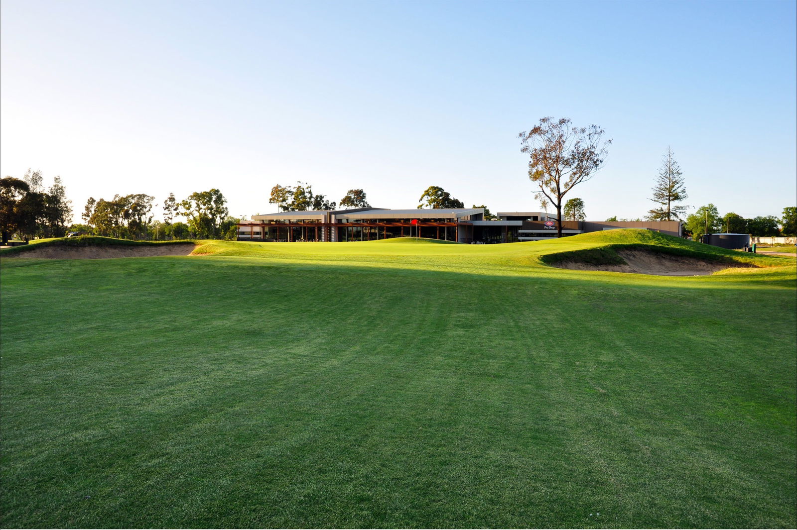 Alfredton VIC Hotel Gold Coast