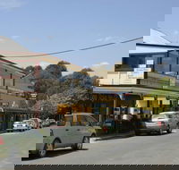 Bungendore - Hotel Gold Coast