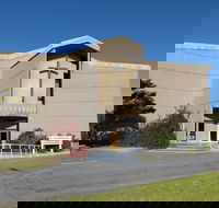 Cathedral of The Holy Cross - Hotel Gold Coast