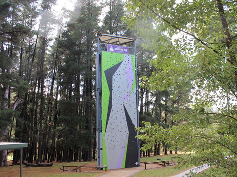 Mount Lofty Adventure Hub - Hotel Gold Coast 0