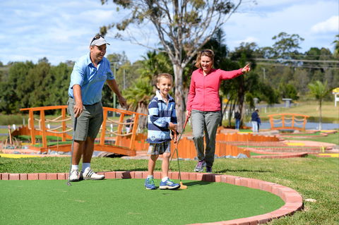 Port Macquarie Driving Range And Mini Golf - Hotel Gold Coast 0