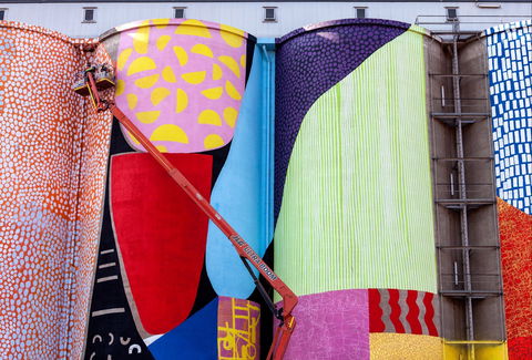 PUBLIC Silo Trail: Northam - Hotel Gold Coast 1