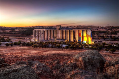 PUBLIC Silo Trail: Northam - Hotel Gold Coast 2