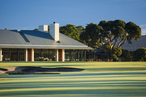 The Metropolitan Golf Club - Hotel Gold Coast 1