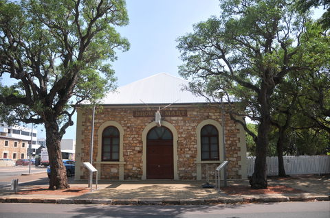 Brown's Mart, Darwin - Hotel Gold Coast 1