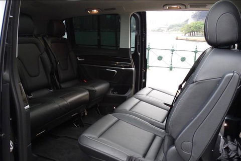 REGAL - Luxury Airport Round Trip, Bespoke Premium Transfer And Tours - Hotel Gold Coast 3