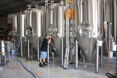 Hipster Sipster Brewery & Distillery Tour - Northern NSW - Hotel Gold Coast 14