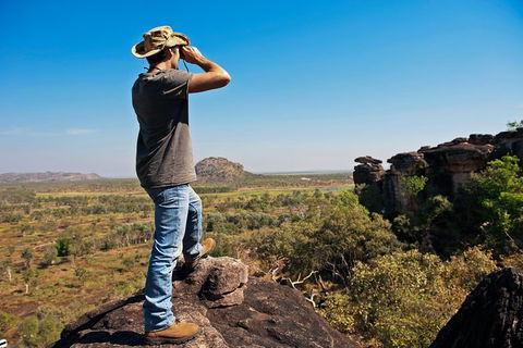 Arnhem Land Injalak Hill Full-Day Tour From Jabiru - Hotel Gold Coast 8