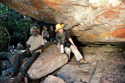 Arnhem Land Injalak Hill Full-Day Tour From Jabiru - Hotel Gold Coast 3