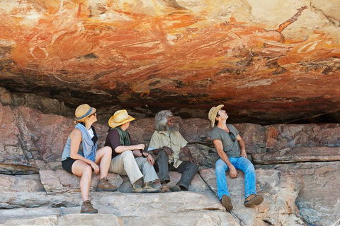 Arnhem Land Injalak Hill Full-Day Tour From Jabiru - Hotel Gold Coast 5