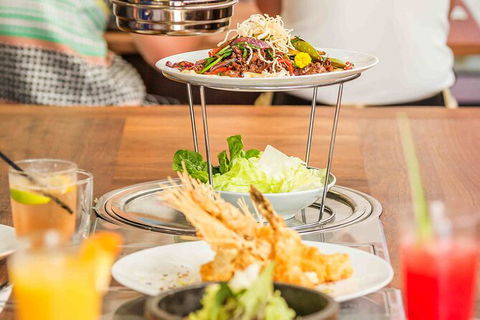 Gourmet Lunch Tour In Darwin Saturday Or Sunday 3-Hours - Hotel Gold Coast 1