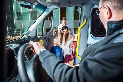 Cairns Airport (CNS) Arrival Transfer (CNS Airport To Cairns Hotels Or Address) - Hotel Gold Coast 4