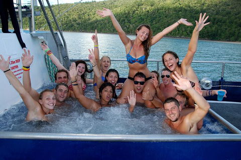 2 Night Whitsunday Islands Cruise On Atlantic Clipper From Airlie Beach - Hotel Gold Coast 5