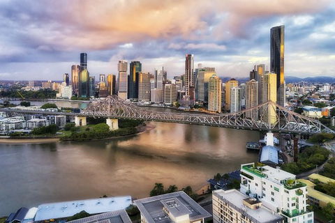Brisbane Airport Transfers : Brisbane To Brisbane Airport BNE In Luxury Van - Hotel Gold Coast 5