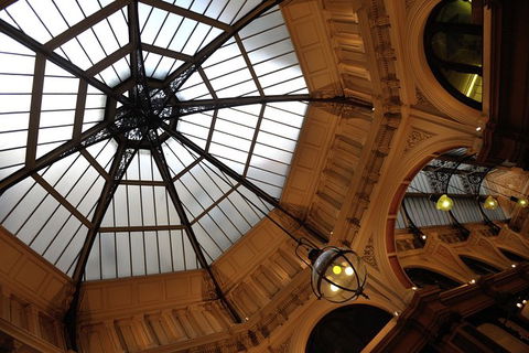 Architecture Tour Of Melbourne - Hotel Gold Coast 1