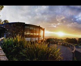 SkyHigh Mount Dandenong - Hotel Gold Coast 0