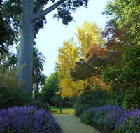 Albury Botanic Garden - Hotel Gold Coast
