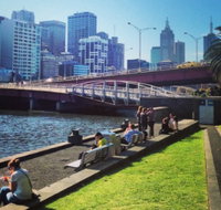 Queensbridge Square - Hotel Gold Coast