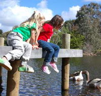 Vasse River and Rotary Park - Hotel Gold Coast