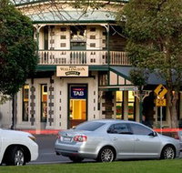 The Wellington Hotel - Hotel Gold Coast