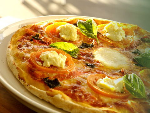 Olivo Woodfired Pizza & Pasta - Hotel Gold Coast 3