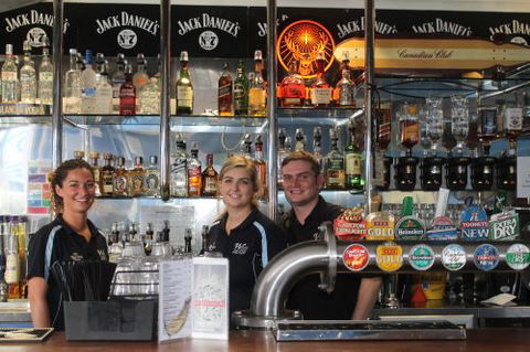 PAUL'S SEAFOOD ON GOUGER - Hotel Gold Coast 2