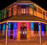 Maylands Hotel - Hotel Gold Coast