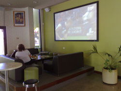 OP's Tavern - Hotel Gold Coast 2