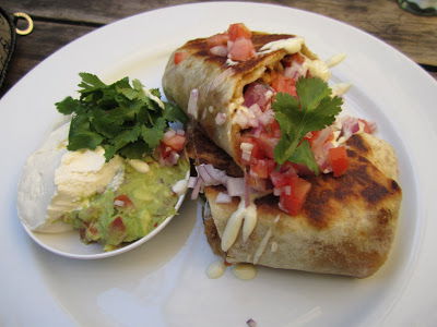 A Friend In Hand - Hotel Gold Coast 1