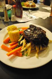 A Friend In Hand - Hotel Gold Coast 4