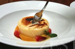 Zest Restaurant - Hotel Gold Coast 1