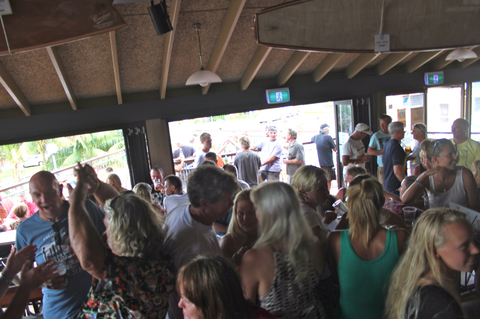 Crescent Head Tavern - Hotel Gold Coast 1
