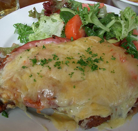 Raglan Tavern - Hotel Gold Coast