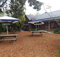 Victoria Hotel - Hotel Gold Coast