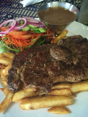 Num Whan Thai Restaurant - Hotel Gold Coast 2
