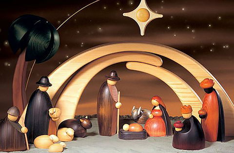 Hahndorf Christmas Market Walking Tours - Hotel Gold Coast 2