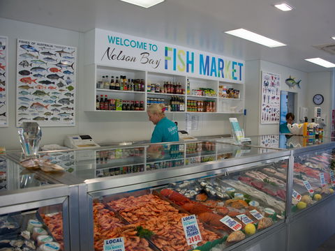 Love Sea Food Port Stephens - Hotel Gold Coast 2