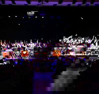 Bega Big Groove - Hotel Gold Coast