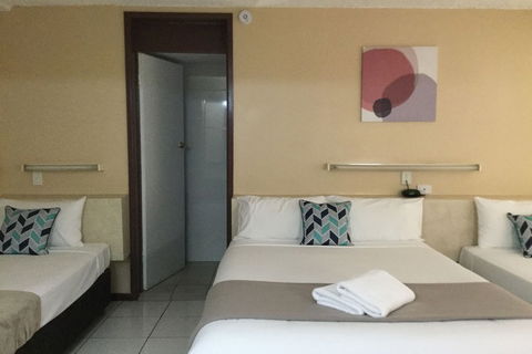 Ambassador Motel - Hotel Gold Coast 6