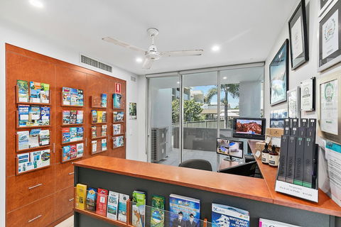 Akama Resort - Hotel Gold Coast 0