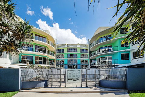 Rolling Surf Resort - Hotel Gold Coast 0