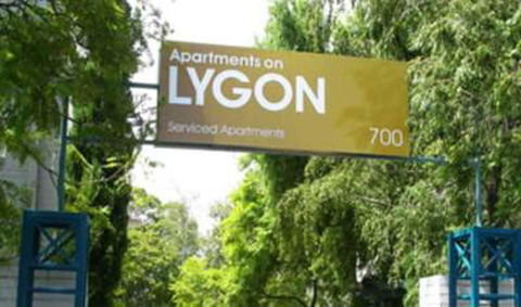 Apartments On Lygon - Hotel Gold Coast 4