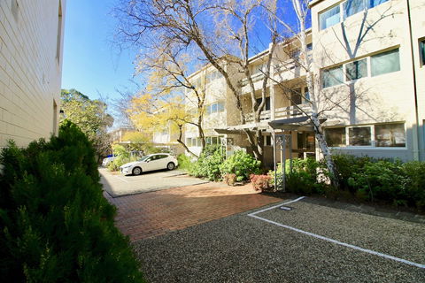 Apartments On Lygon - Hotel Gold Coast 5
