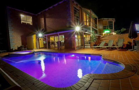 Best Western Plus Hovell Tree Inn - Hotel Gold Coast 1