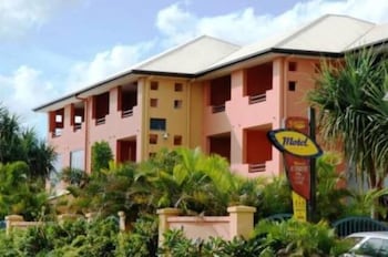 Kacys Bargara Beach Motel - Hotel Gold Coast 0