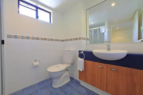 Kacys Bargara Beach Motel - Hotel Gold Coast 4