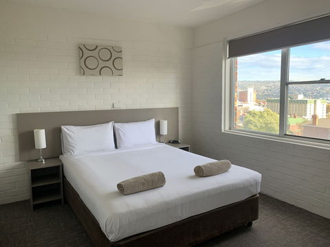 Adina Place Motel Apartments - Hotel Gold Coast 2