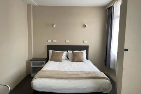 Astor Hotel Motel - Hotel Gold Coast 7