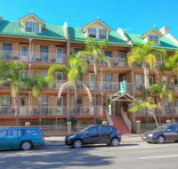 Central Railway Hotel - Hotel Gold Coast
